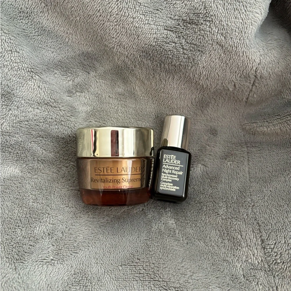 Estee Lauder Revitalizing Supreme Cream and Advanced Night Repair Set